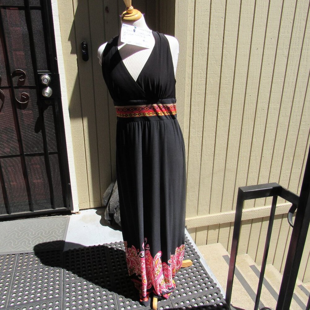 #370  WOMENS LONG SUMMER DRESS BY RONNIE NICOLE  (SIZE 14US / 18UK)